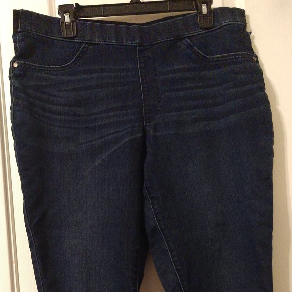 Vera Wang Simply Vera Pull On Crop Jegging
